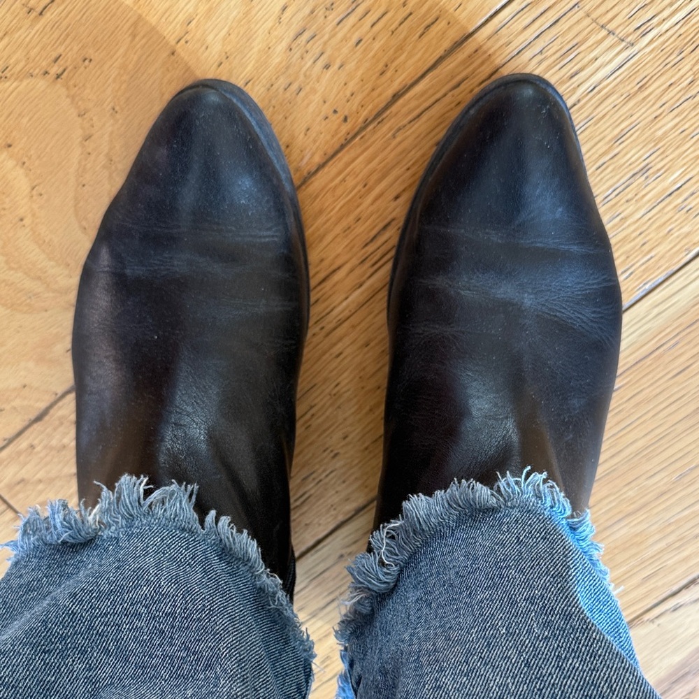 Italian Black Leather Zipped Ankle Boots